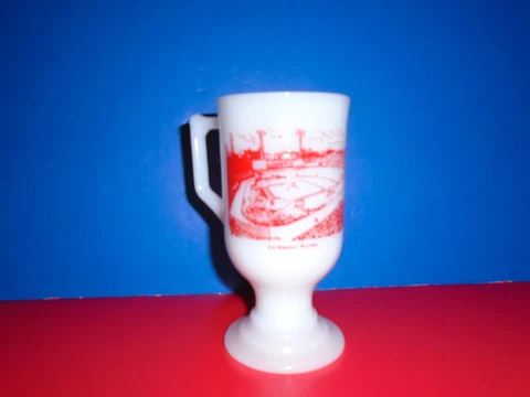 Boston Red Sox Fenway Park Rare Pedestal White Milk Glass Mug EUC Cover