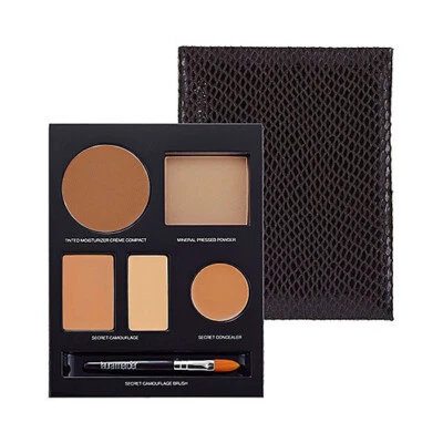 🔥 LAURA MERCIER The Flawless Face Book - Paleta de tez portátil en bronceado 🔥 Foto 1 de 3