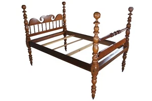 Antique 19th Century Cherry Colonial Non Traditional 3/4 Cannonball Post Bed - Picture 1 of 12