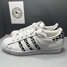 Adidas superstar FV3452 white & black Animal Stripes Women Size 7 Preowned