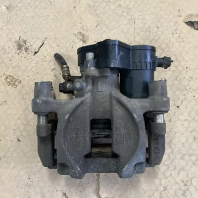 2019 2020 2021 2022 Subaru Forester Rear left Driver Side Caliper 0036 - Image 1 of 4