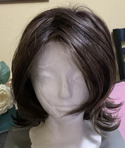 Raquel Welch CROWD PLEASER Average Tru2Life Mono Part Lace Front Iced Java NEW - Picture 1 of 24