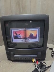 Broksonic 13” Portable TVVCR Combo Retro CRT Gaming CTSGT-8118T WORKS! No Remote - Picture 1 of 8