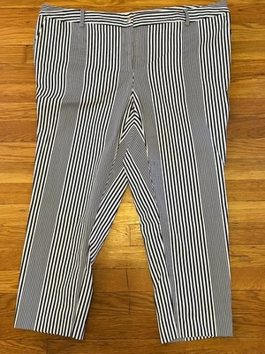 Pantalones cortos para mujer talla grande Michael Kors, 18W, blanco y negro Foto 1 de 4