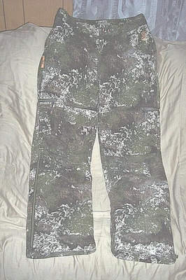 Womens Large Camo Pants Waterproof Pants Insulated Cold Weather C4 Hunting Pants - Image 1 of 4