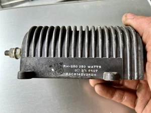 VINTAGE Dale Electronics RH-250 250 Watt 3 Ohm 1% Festwiderstand 6333 Industrie - Bild 1 von 3