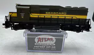 Atlas Classic N Scale 47507 GP-30 Seaboard Air Line SAL #511 Diesel Locomotive - Picture 1 of 12