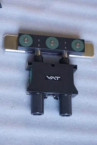 VAT GATE,SLIT VALVE 07512-UA24-AAD2 TESTED WORKING FREE SHIP - Picture 1 of 5