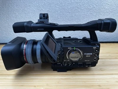 Canon XH A1a Mini DV Camcorder - Near Mint Condition, Black - Image 1 of 4