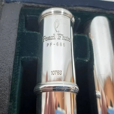 Perla PF-665 Flauta Plata E Mecanismo Usado con Estuche Rígido Foto 1 de 4