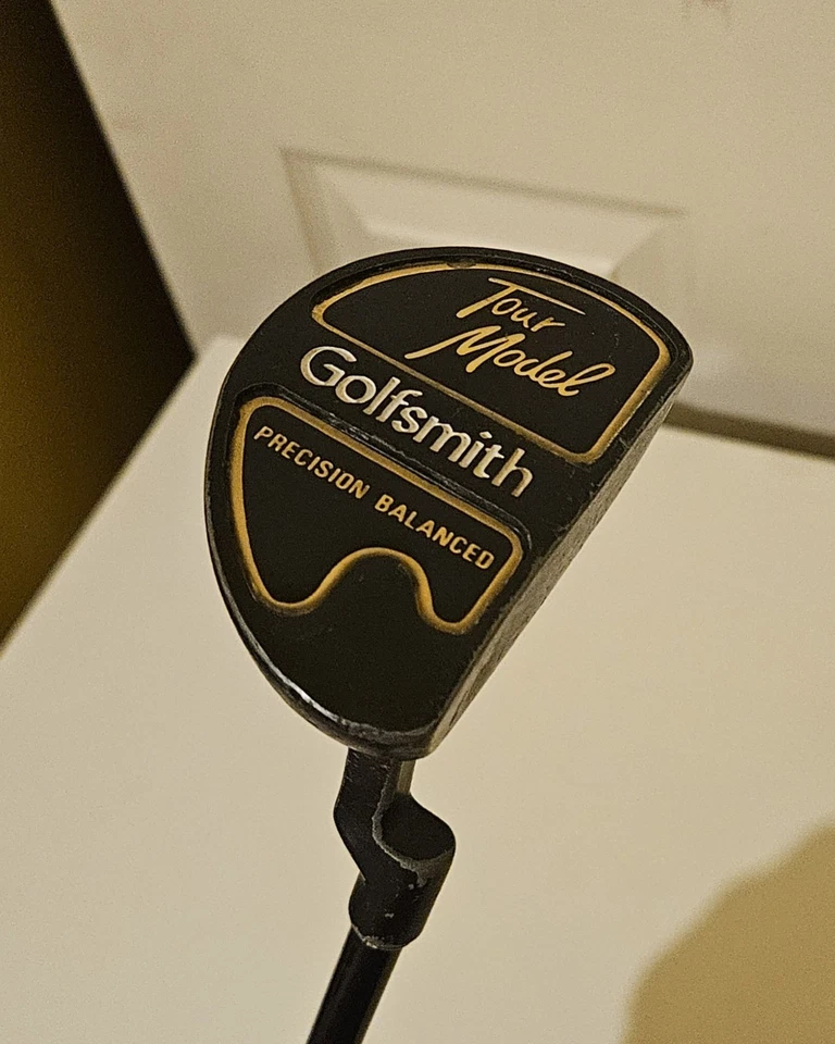 Golfsmith Tour Model TM-1 Mallet Putter Graphite Shaft RH - Image 1 of 4