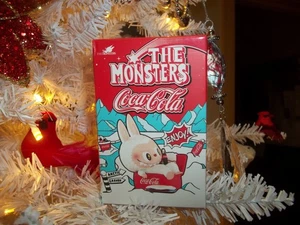 Authentische POP MART THE MONSTERS Labubu CocaCola Serie versiegelte Blindbox Figur - Bild 1 von 3