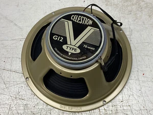 Altavoz Celestion G12 V-Type 70 vatios 12" 8 ohmios usado - Imagen 1 de 2