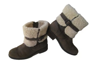 UGG BLAYRE BROWN LEATHER SHEARLING ZIP BOOTS US 10 UK 8.5 EUR 41  HOT FREE S/H - Picture 1 of 13