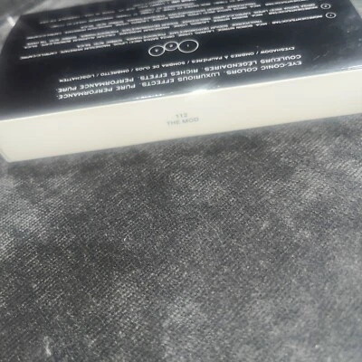 MARC JACOBS ~ STYLE EYE-CON NO.3 PLUSH EYESHADOW PALETTE ~112 THE MOD - Image 1 of 3