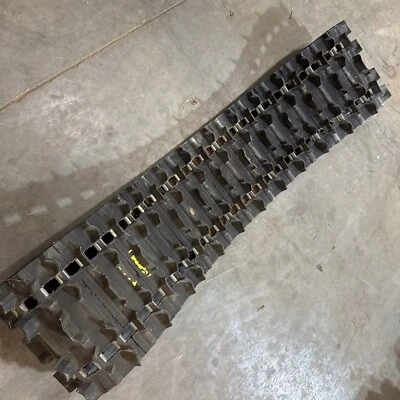 1994 -? Polaris XLT/SKS Track 5410921    133X15X1.5 2.52  Good Track - Image 1 of 4