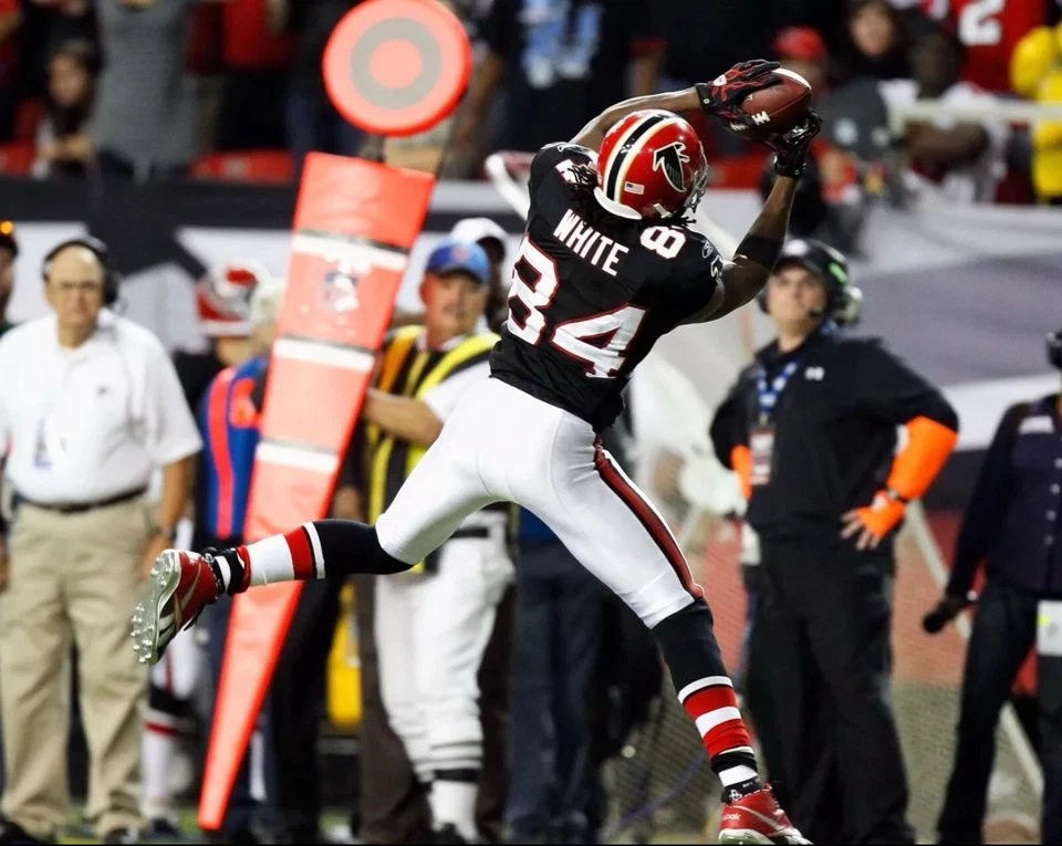 罗迪·怀特制作捕捉亚特兰大猎鹰队 8 x 10 NFL 足球照片 — 第 1/1 张图片