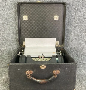Macchina da scrivere portatile Underwood 🖋️ standard - nera - con custodia - vintage anni '30 - Foto 1 di 11