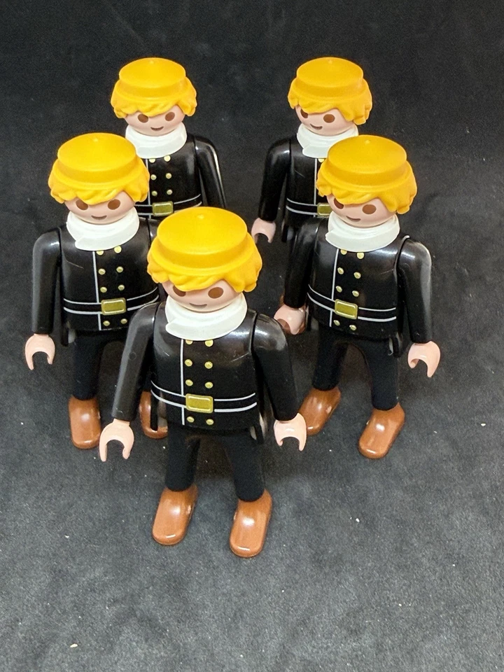Playmobil 5 Personnages - Photo 1/1