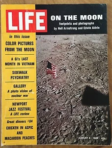 Vintage Life Magazine "ON THE MOON", Neil Armstrong, Edwin Aldrin  Aug. 6, 1969 - Picture 1 of 1