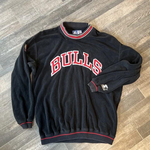 Vtg Starter Chicago Bulls Crew Neck Sweatshirt Black 90s Jordan Era SpellOut M Cover