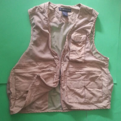 Mesh Breathable Fishing Vest, Multi-Pockets Travel Hiking Waistcoat Size M - Image 1 of 4