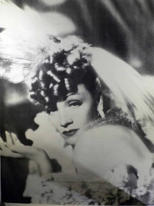 Marlene Dietrich, Schauspielerin - Der blaue Engel - Starposter 69x50cm gerollt - Picture 1 of 1