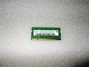 Memoria Sodimm DDR2 Hynix HYMP564S64BP6-C4 512MB PC2-4200 533MHz CL4 200-Pin - Foto 1 di 1