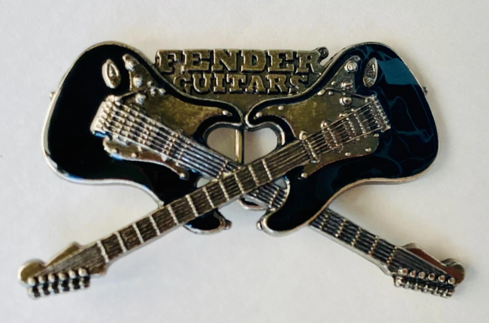 Guitarras cruzadas negras Fender Stratocaster hebilla de cinturón de metal 5 pulgadas x 3 pulgadas Foto 1 de 1