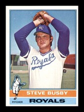 1976 Topps Steve Busby #260 Kansas City Royals
