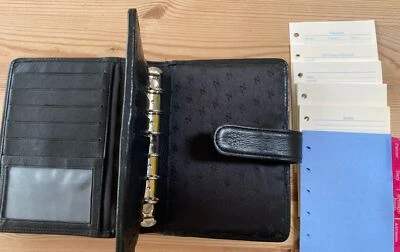 NEXT ORGANISER-GELDBÖRSEFAX-FILOFAX TASCHENGRÖSSE-SCHWARZES LEDER-SEHR SELTENES DESIGN - Bild 1 von 4