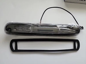 LED 3rd brake light DGX168 FITS 2007-2018 TOYOTA TUNDRA X - Picture 1 of 3