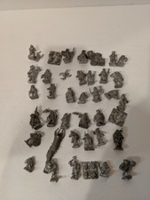 Huge lot of Heritage Dungeon Dwellers miniatures D&D Dungeons & Dragons