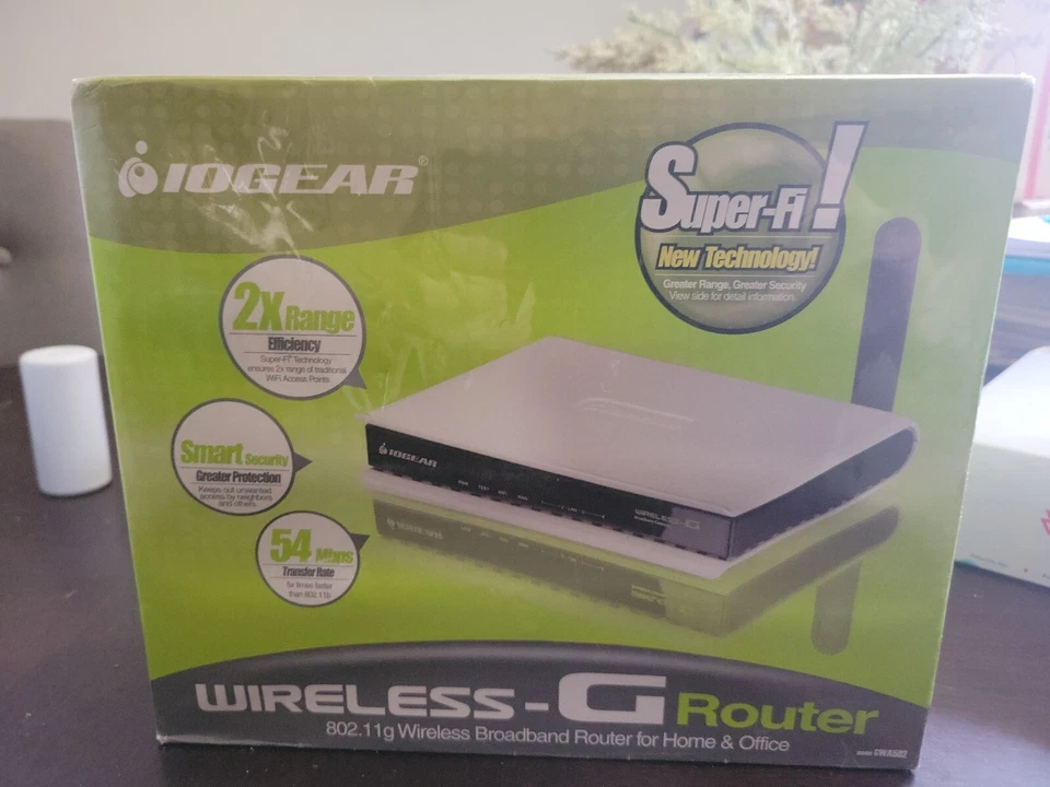 Router inalámbrico G Iogear 802.11g oficina en casa Gwa502 Foto 1 de 3