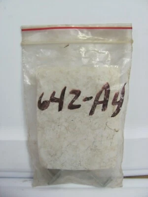 NEW Roper Built 642-A4 642A4 Craftsman 3.7 Chainsaw Air Filter Cover Bracket Foto 1 de 4