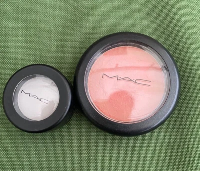 MAC Extra Dimension Skinfinish - Highlighter Puder Powder - Bild 1 von 4