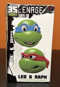 2019 TMNT Teenage Mutant Ninja Turtles Salt Pepper Shakers Think Geek Leo Raph - Picture 1 of 6