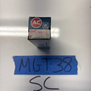 ACDelco R43LTSX Spark Plug ACNITER OEM GM Engine Ignition Replacement Part - Picture 1 of 5