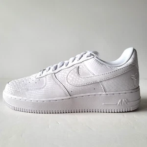 Nike Air Force 1 Low Kobe Bryant Forever Blanco Mamba IB0018-100 Para hombres Talla 12 - Imagen 1 de 5