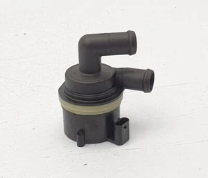 VOLKSWAGEN PASSAT CC 12-16 B7 358 2.0TDI AUXILIARY WATER COOLANT PUMP 5N0965561A - Picture 1 of 8