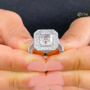Anillo de compromiso de diamantes asscher de oro blanco 14k con certificación IGI 4,60ctw - Imagen 1 de 12