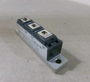 Nuevo bloque de alimentación Eupec DD62S10K-K7H3 AK - Imagen 1 de 4