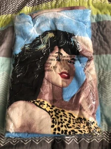 Betty Page Leopard Pin Up Beach Towel 30”x 20” Dark Horse Comics 2002 New - Bild 1 von 2
