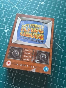 Monty Python's Flying Circus - Series 1-4 - Complete (Box Set) (DVD, 2008) - Picture 1 of 1