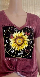 No Boundaries Women's Red V-Neck Gathered T-shirt Size M (7/9) - Picture 1 of 10