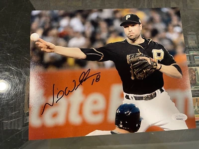 NEIL WALKER PITTSBURGH PIRATES SIGNED 8X10 PHOTO JSA AUTHENTICATED - Image 1 of 2