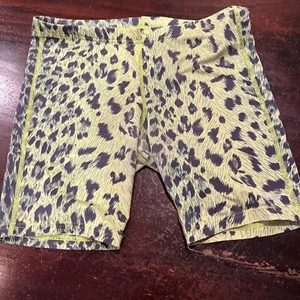 Sz S REEBOK Ladies’ Stretch Leggings Shorts Light Green Animal Cheetah Print - Picture 1 of 4