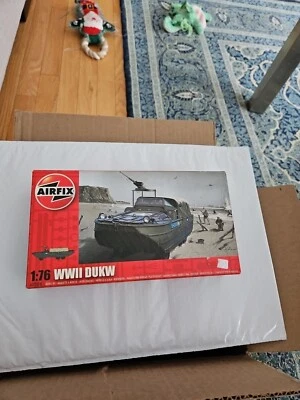 Airfix 1/76 Scale WWII DUKW Amphibious Truck Plastic Model Kit 2316 NEW! - Image 1 of 4