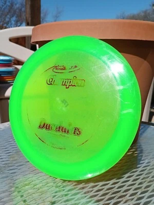172 INNOVA Champion Daedalus, controlador de distancia de disco de golf Foto 1 de 2