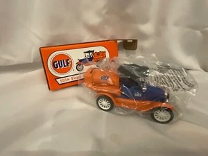 ERTL Gulf Diecast 1918 Ford Tanker Coin Bank # F835 (NIB) - Picture 1 of 7